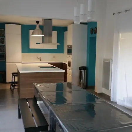Tre Les Pins, 7 Chambres, A 100m Du De Villa Lacanau