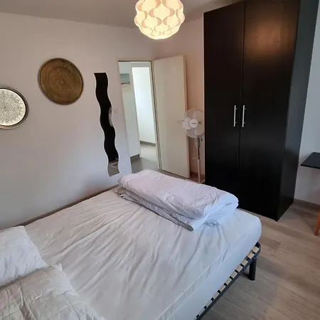 Tre Les Pins, 7 Chambres, A 100m Du De Villa Lacanau