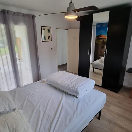 Villa Tre Les Pins, 7 Chambres, A 100m Du De Lacanau